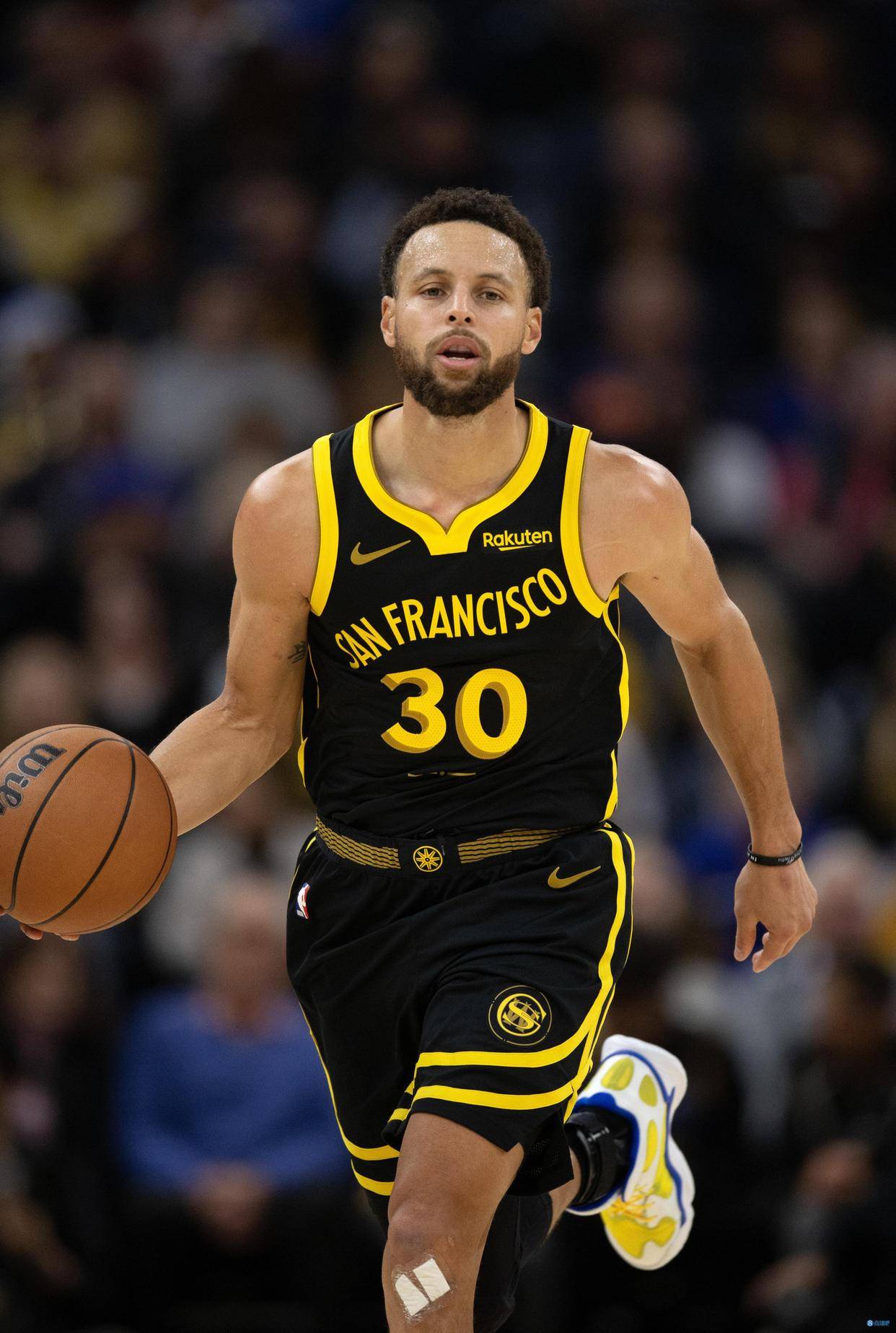 意甲｜主场1球小胜热那亚 国米暂反超拿波利登顶