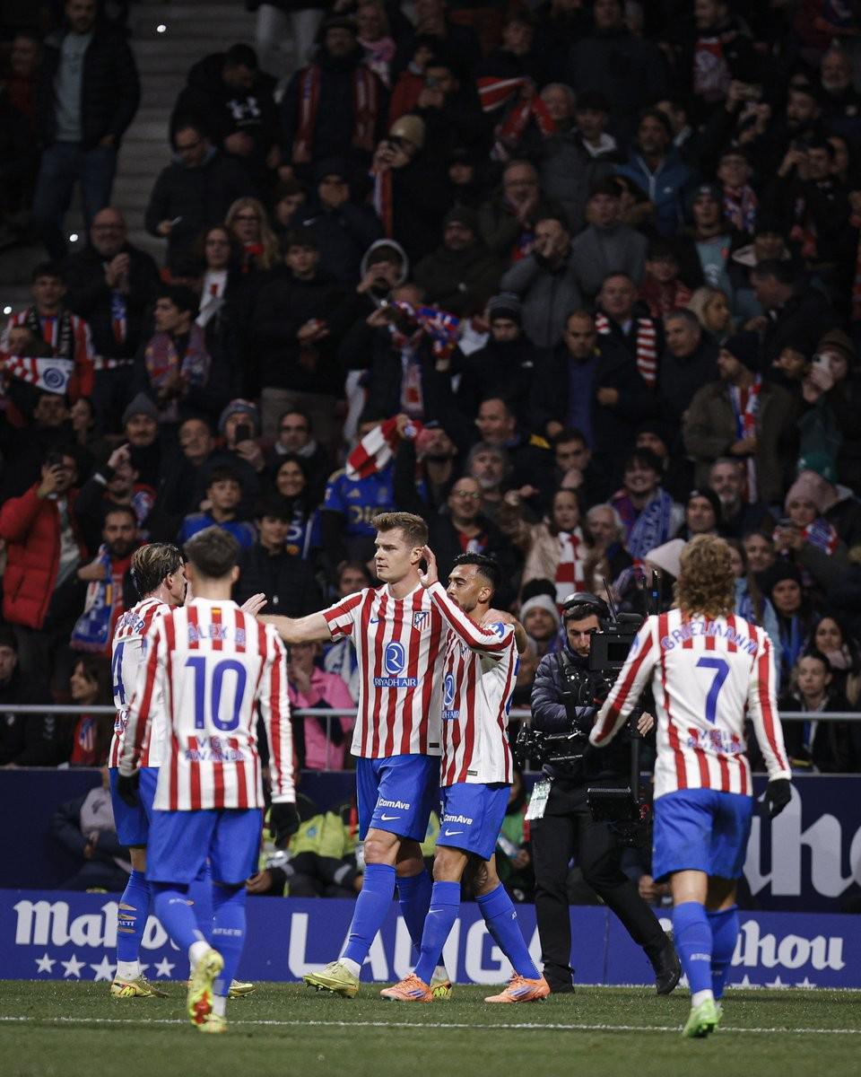 赛后我们将公布猜中最终比分的幸运观众😉 来源：Barça Buzz