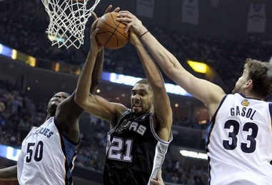 埃迪狂抢21板！祖巴茨：我们篮板球和防守反击没做好