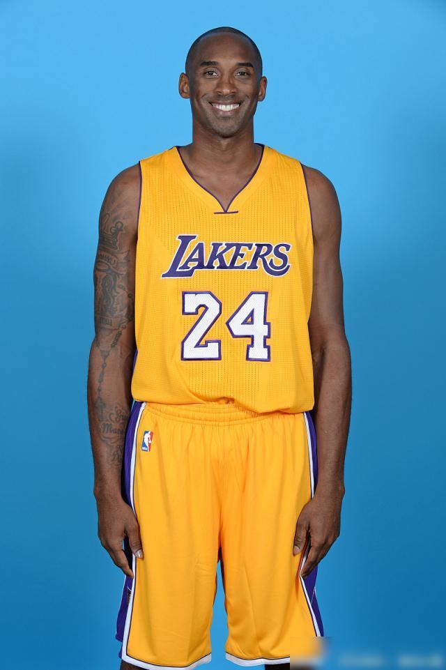 松坂大辅在 2007 年通过入札制度加盟红袜，其首战转播在日本刷新了收视纪录